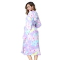 thumbnail image 3 of RONGTAI Batas para Mujer Albornoz con Capucha De Estrella con Estampado De Lana De Felpa Camisón Grueso con Bolsillos Ropa De Dormir Esponjosa XX-Large, 3 of 5
