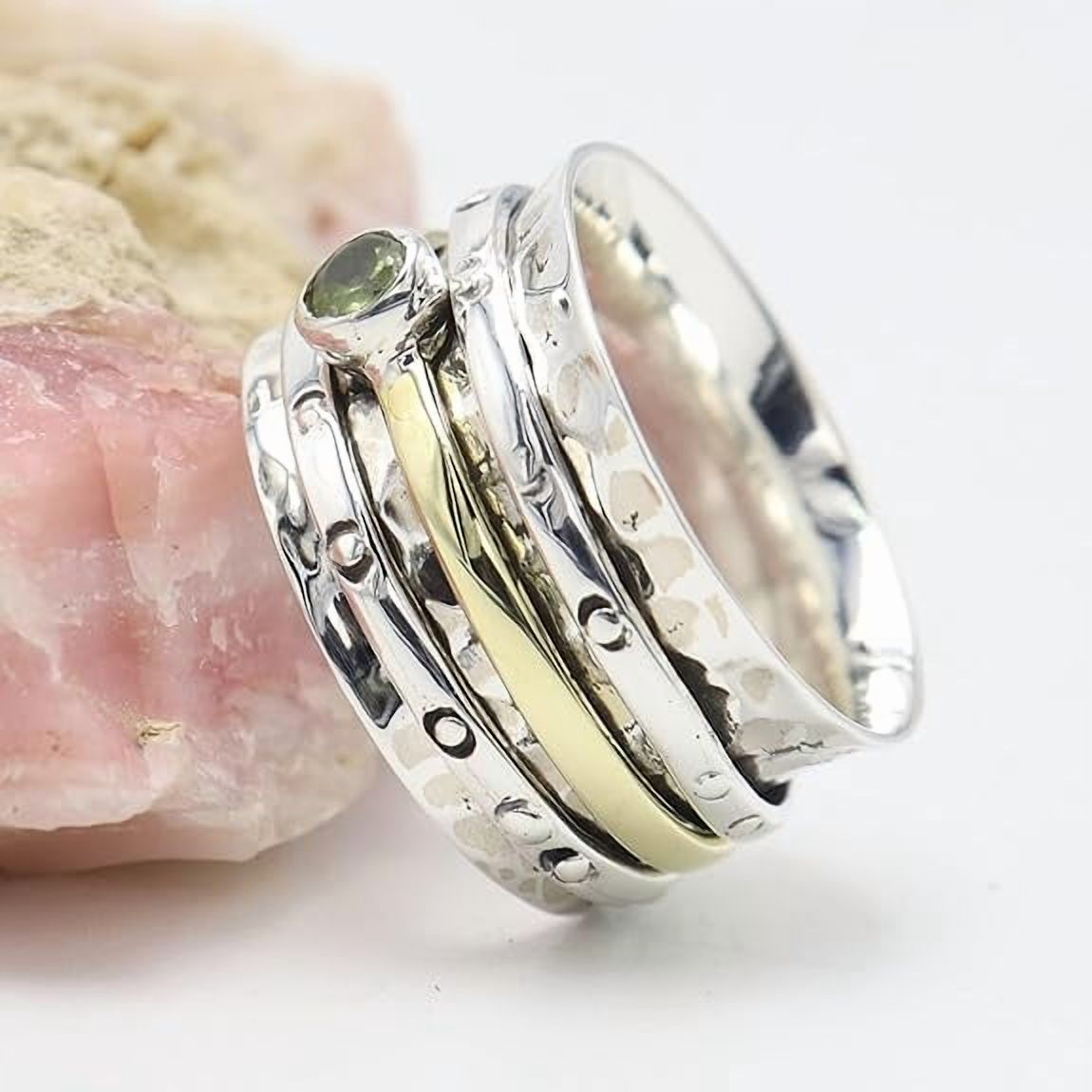 Earth Gems Peridot Spinner Ring – Sterling Silver Fidget & Meditation Jewelry for Women