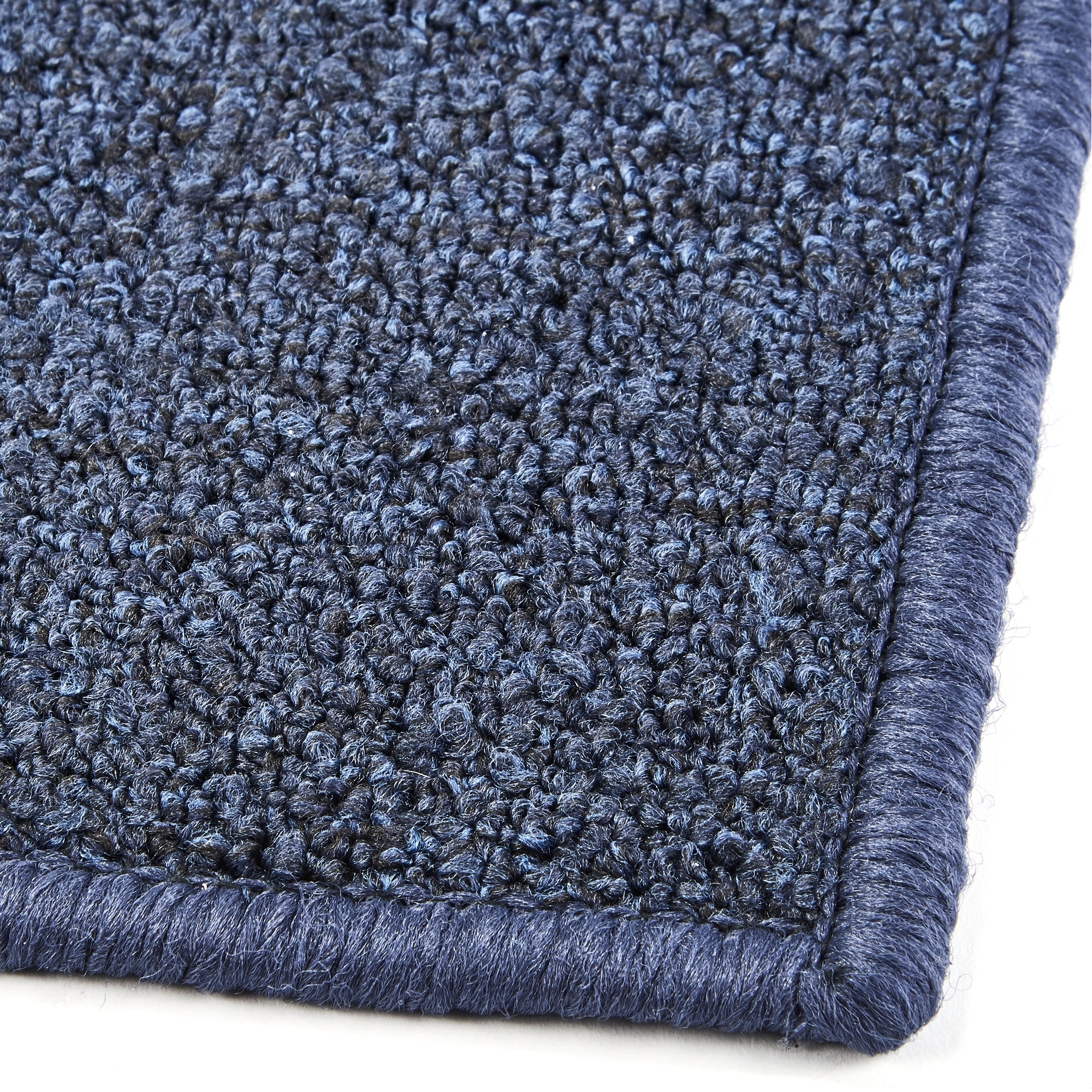 Mainstays Titan Solid Living Room Area Rug, Navy, 5' x 7'