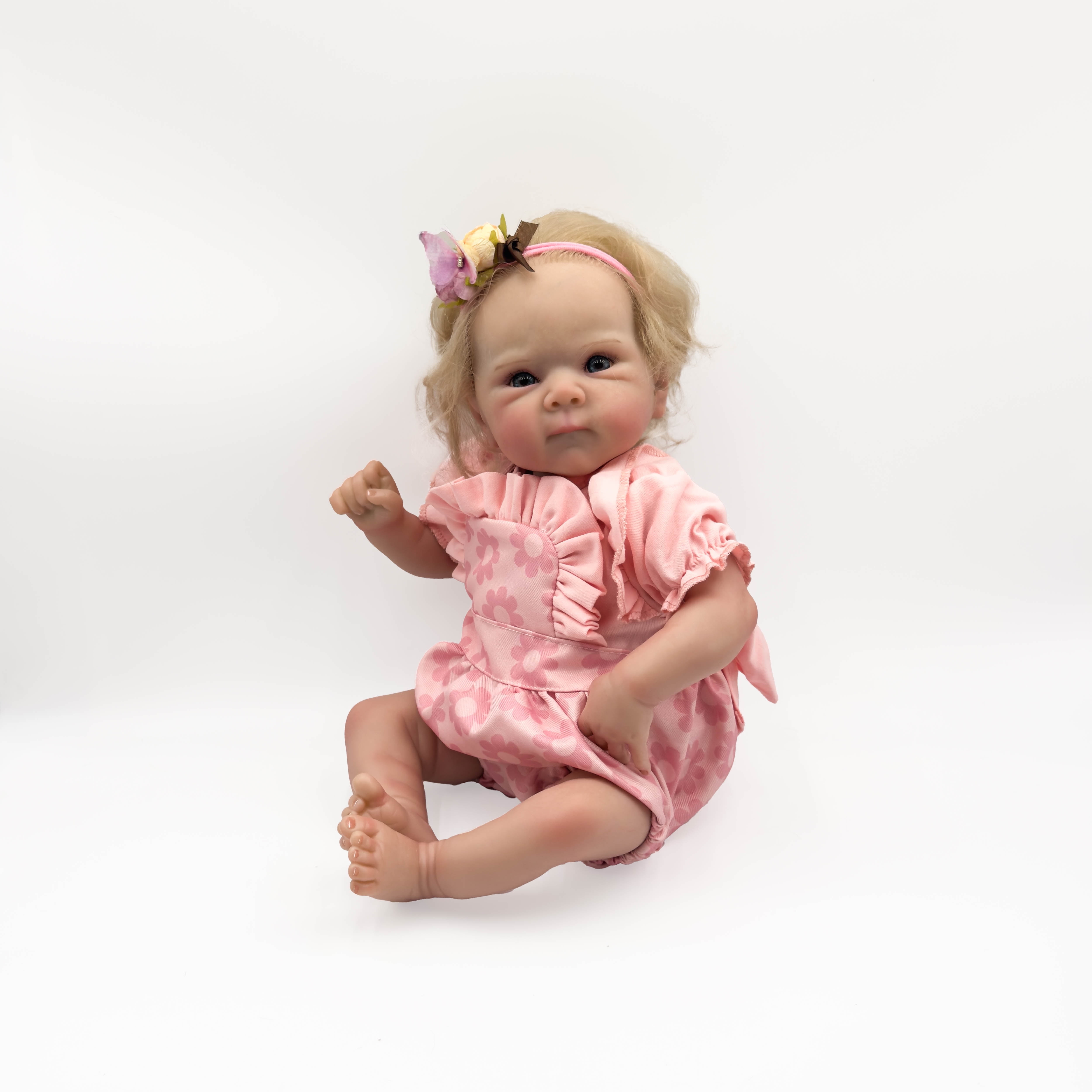 Realistic Reborn Baby Dolls 18 inch Newborn Baby Doll Cloth Body Vinyl Limbs Real Baby Dolls with Complete Accessories for Kid Age 3 and Up