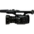 thumbnail image 3 of Panasonic AG-UX90 4K/HD Pack de Caméscope Professionnel de Luxe -Version Internationale, 3 of 5