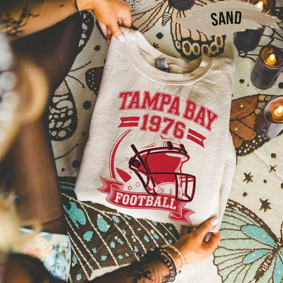 Velto Vintage Tampa Bay Football Sweatshirt: Retro 1976 Crewneck All Size S-5XL