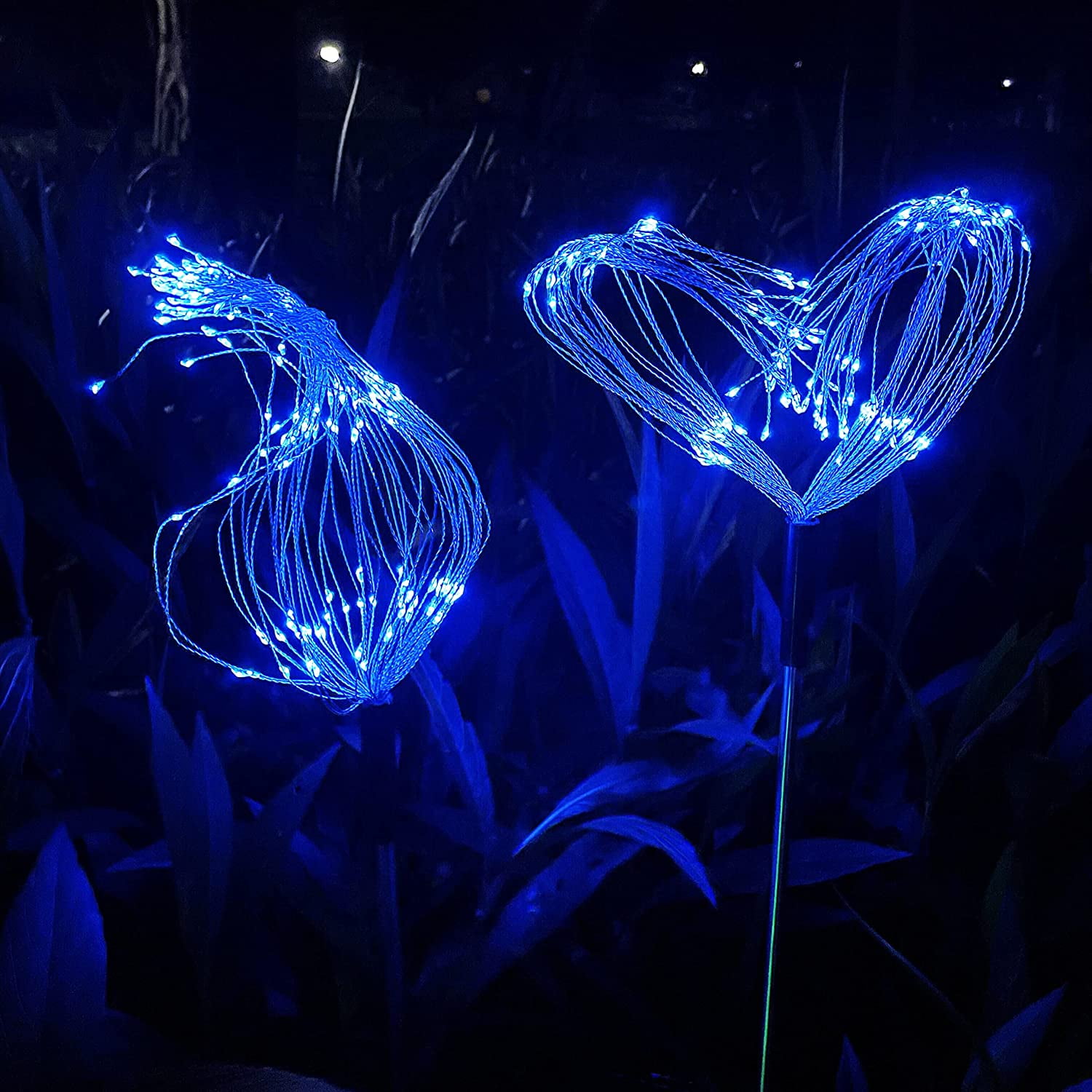 Solar Garden Lights Solar Firework Lights, 2 Pack 120 LEDs 2 Lighting Modes Solar Lights Outdoor Waterproof for Garden Patio Walkway Pathway Party Wedding Christmas Decorative - Blue