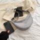 thumbnail image 3 of Bolsas De Hombro Bolso de hombro para mujer Bolso bandolera de nylon de media luna informal Hobos Girl Purse (Gris), 3 of 8