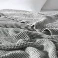 thumbnail image 4 of Brielle Home Darren Cotton Waffle Blanket, 4 of 4