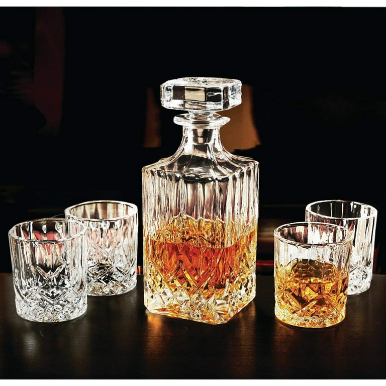 Circleware Wellfort 5-Piece Decanter Set with Whiskey Glasses, Clear