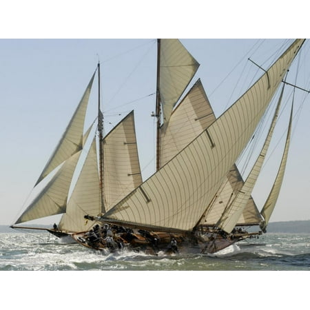 Mariquita under Sail, Solent Race, British Classic Yacht Club Regatta, Cowes Classic Week, 2008 Print Wall Art By Rick