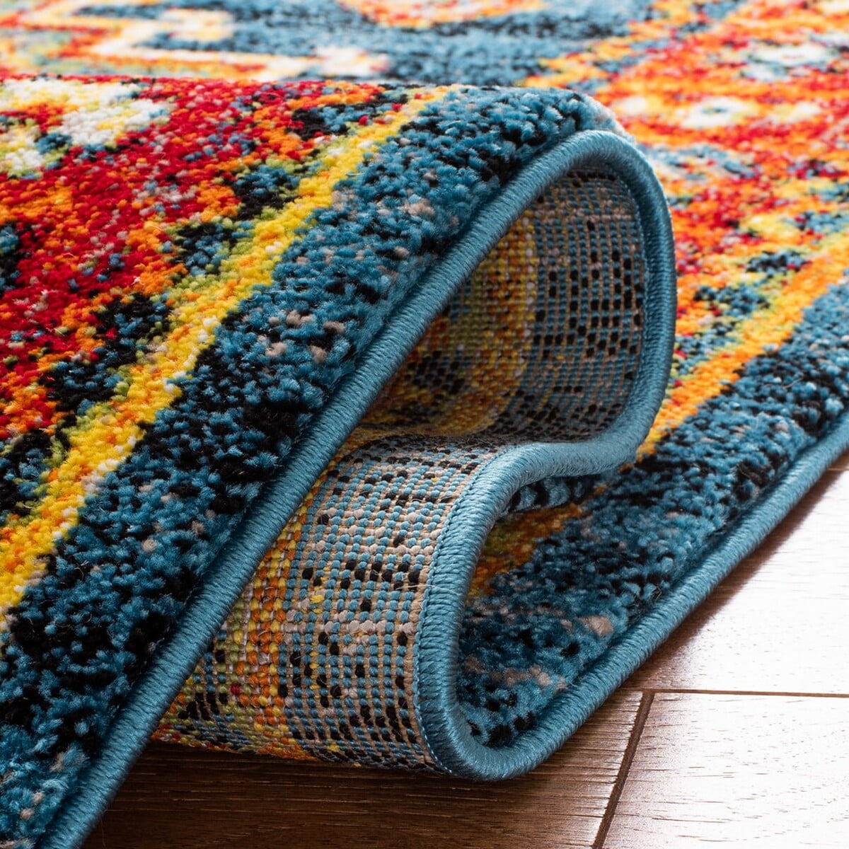 SAFAVIEH Vintage Hamadan Carmelo Oriental Area Rug, Blue/Orange, 6'7" x 6'7" Square