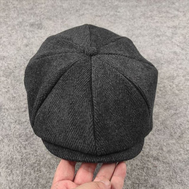 Gorra de rayas de otoño e invierno de gran tamaño, nueva gorra de hombre de estilo europeo y americano, gorra avanzada de director de estilo retro