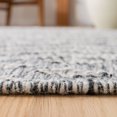 thumbnail image 4 of Safavieh Kilim Glanville Kilim Wool Area Rug, Black/Ivory, 5' x 8', 4 of 10