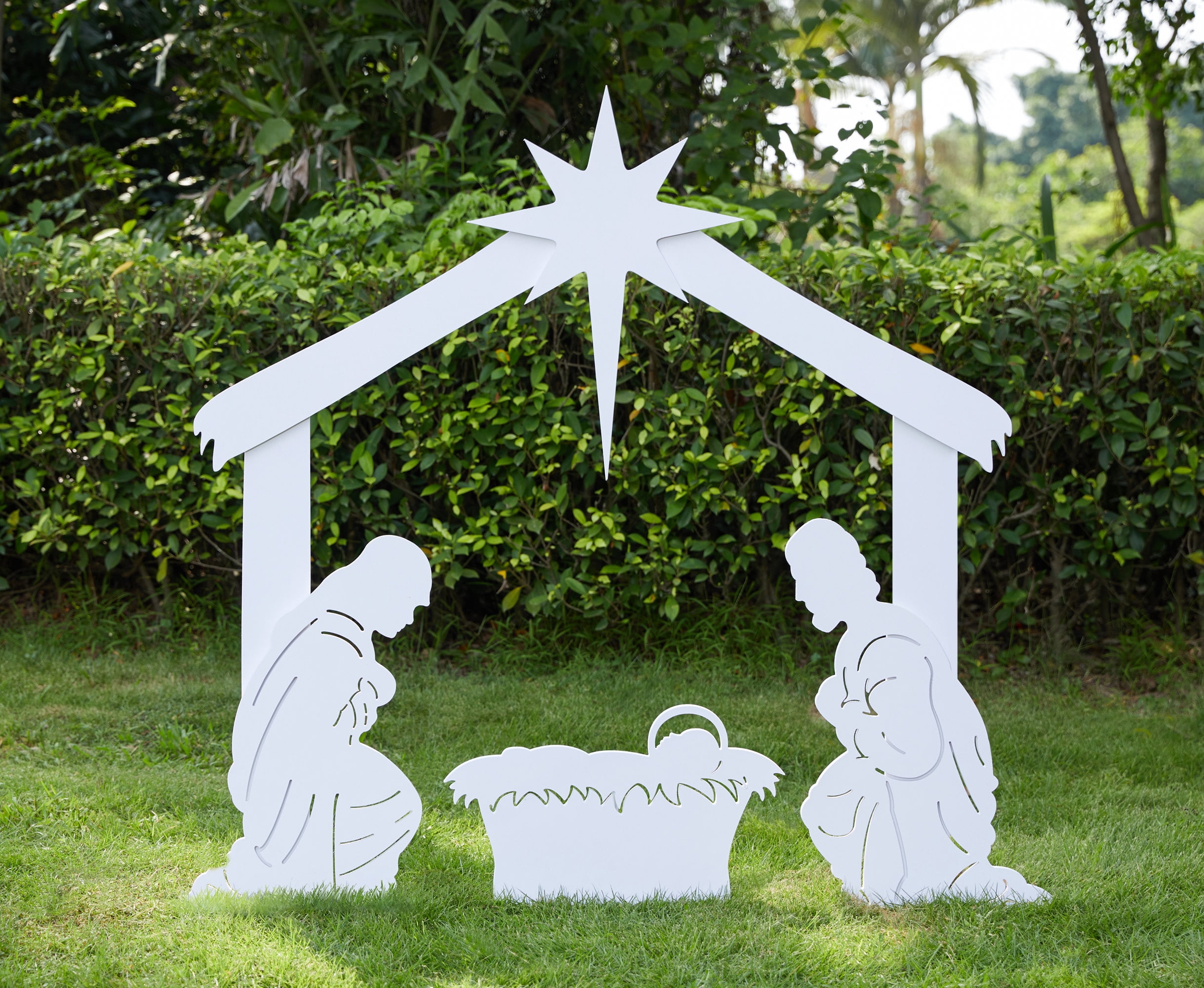 Outdoor Nativity Scene Ideas Outdoor Nativity Scene Outdoor Nativity ...