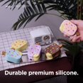 thumbnail image 4 of Funda AirPods Pro Elago Ice Cream Strawberry con llavero, 4 of 8