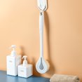 thumbnail image 2 of Yuarrent Cepillo de ducha Cerdas de mango largo Borde sólido Cepillos sin rebabas Removedor de limpieza Hogar Mujeres Niños Juegos de accesorios de baño Blanco, 2 of 6