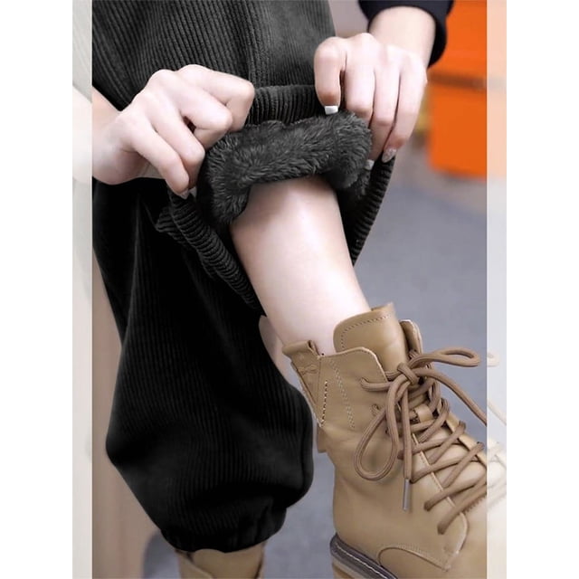 Pantalones de pana para otoño e invierno, ropa exterior pequeña, pantalones con punta de chenilla acolchada de terciopelo para mujer