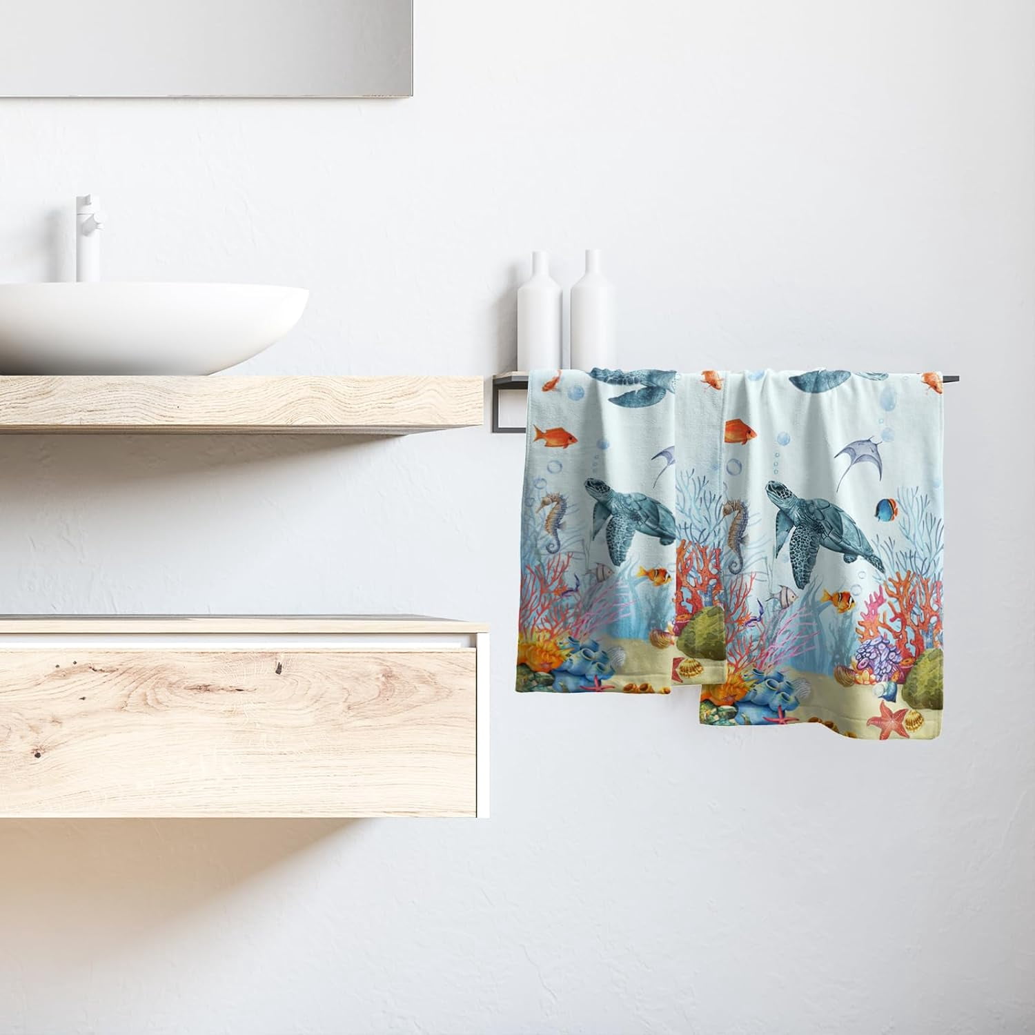 Ocean Sea Turtle Hand Towels Set of 2 Tropical Fish Coral Fingertip Bath Towel Soft Kitchen Washcloth for Bathroom Laundry Room Spa Decor