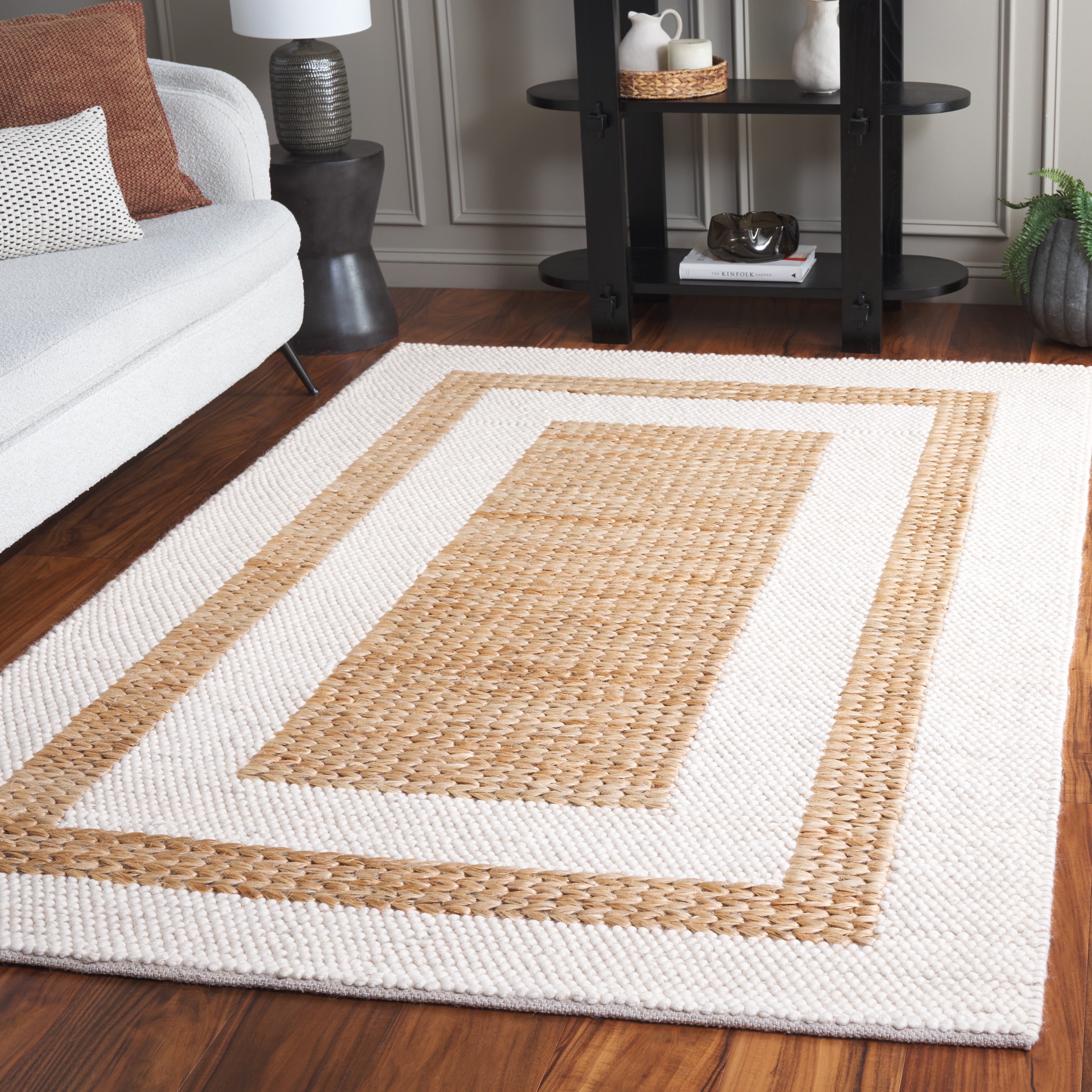 SAFAVIEH Natura Elouise Bordered Area Rug, Natural/Ivory, 5' x 8'