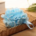 thumbnail image 5 of Esponja de baño y ducha de lufa, exfoliante corporal para mujeres y hombres, esponja de malla grande para limpieza corporal, con cuerda para colgar, bola de baño y ducha, color azul., 5 of 5