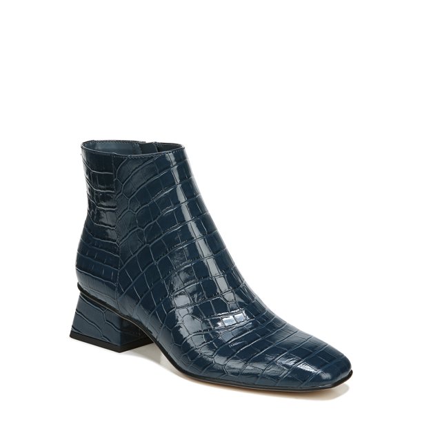 daysi block heeled boot circus by sam edelman