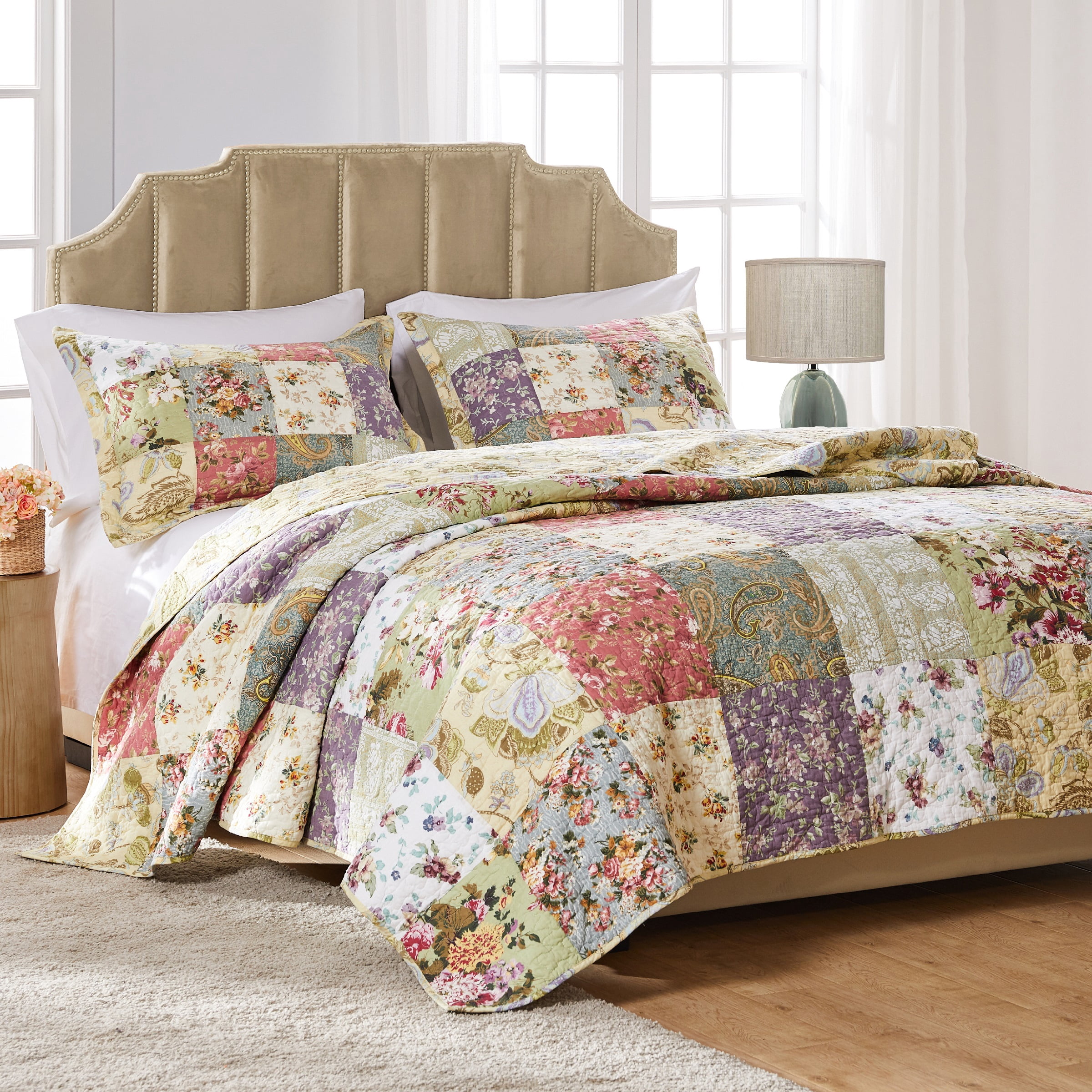 Global Trends Carmel 100% Cotton Patchwork Quilt and Pillow Sham Set, Adult, 3-Piece King/Cal King
