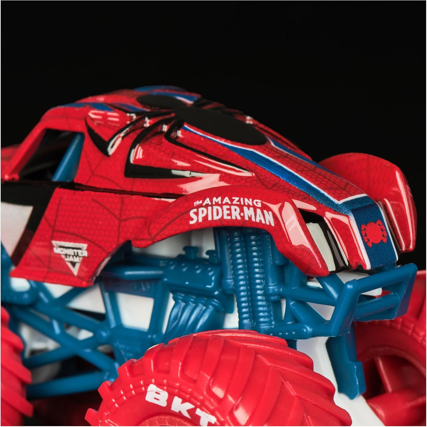 Monster Jam, Marvel Official Spiderman Vs. Black Panther Die-Cast Monster Trucks, 1:64 Scale, Toy Gift for Collectors & Kids Ages 3+