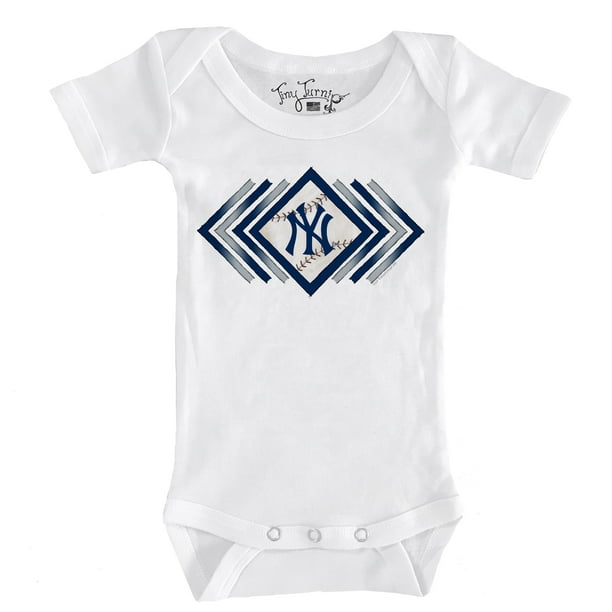Infant Tiny Turnip White New York Yankees Prism Arrows Bodysuit ...