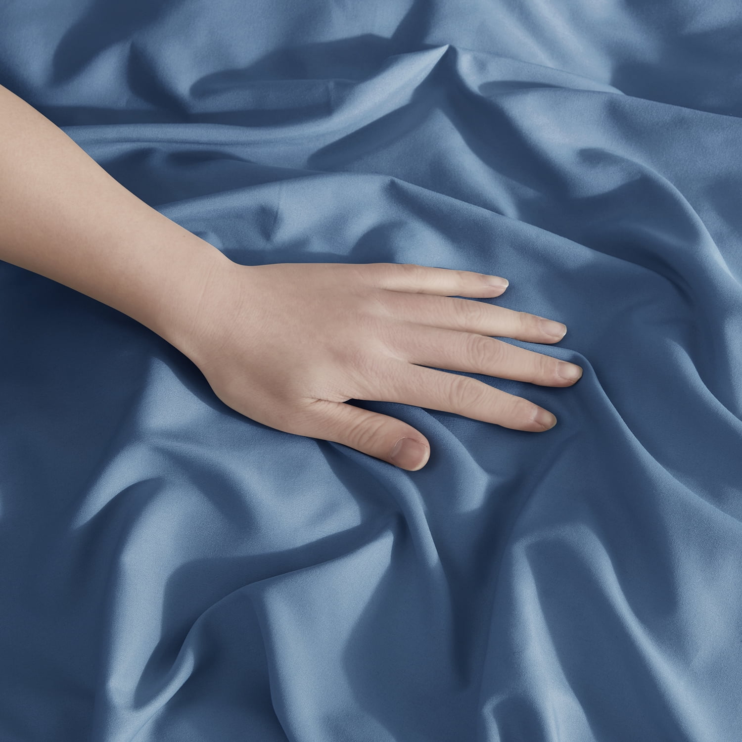 Virtu 3pc Duvet Cover Set, Luxury Microfiber Duvet Cover Cal King with Pillow Shams, Blue Heaven