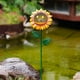thumbnail image 4 of Comedero automático para pájaros al aire libre a prueba de lluvia diseño de girasol de hierro | Patio Jardín Patio Decoración de Balcón | Metal resistente a la intemperie | Atrae a las aves, 4 of 8