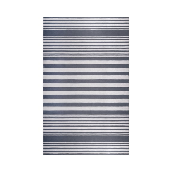 Modern Stripes Indoor/ Outdoor Area Rug, 5'5" x 7'5", Grey