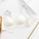 thumbnail image 3 of Mujeres de Color Sólido Cuatro Filas Ajustable Inalámbrico Sujetador Push-Up sin Costuras Costillas Cómodo Sujetador Diario para las Mujeres, 3 of 5