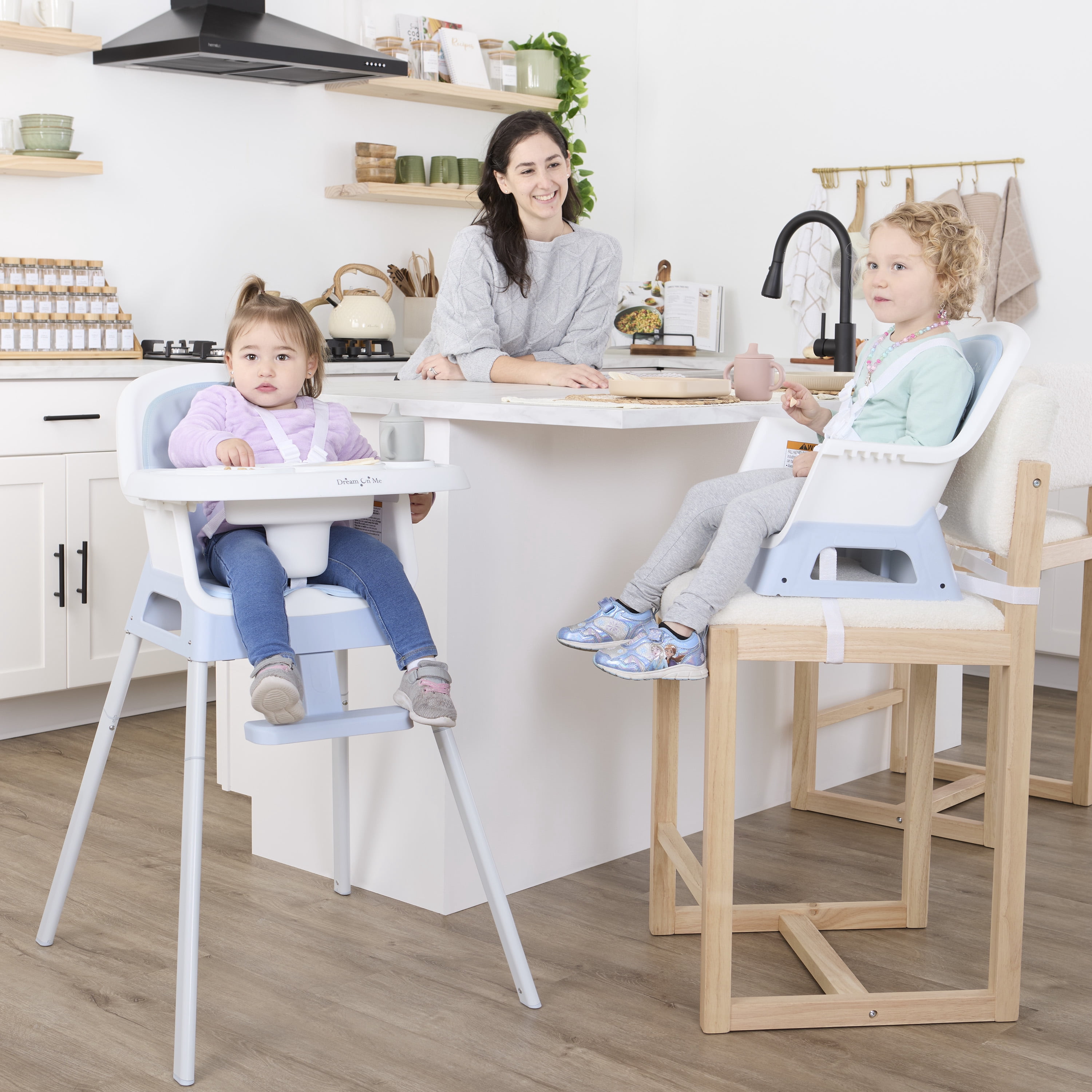 Dream On Me Lightweight & Convertible Curio Sit N Seek High Chair, Sky Blue