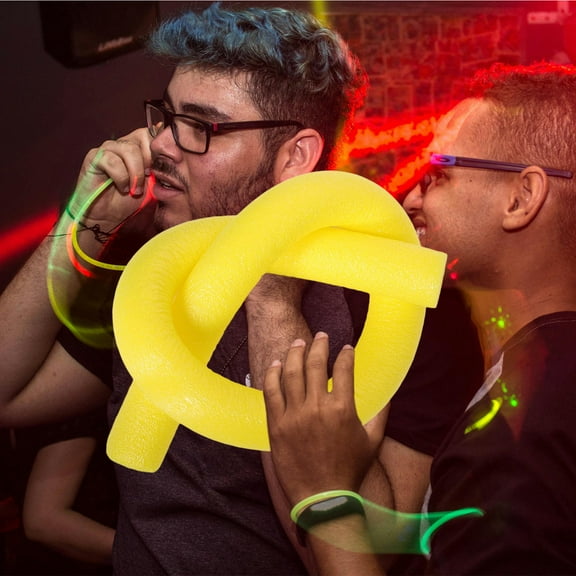 CIMAXIC 2Pcs Jumbo Pool Noodles Assorted Color Foam Family Events Friendly Competitions