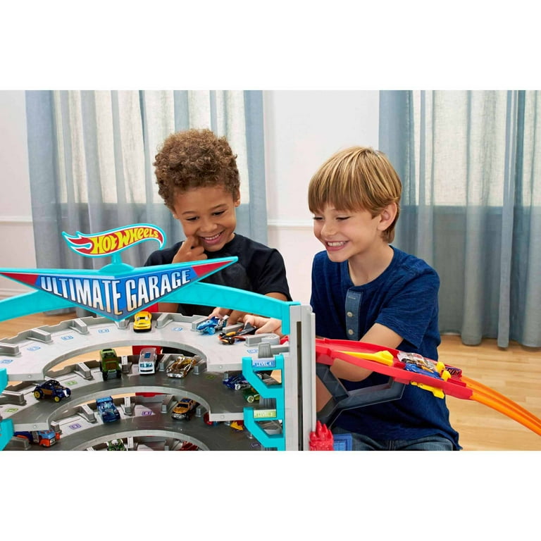 Hot Wheels Ultimate Garage & Play Zone - My Boys and Their Toys