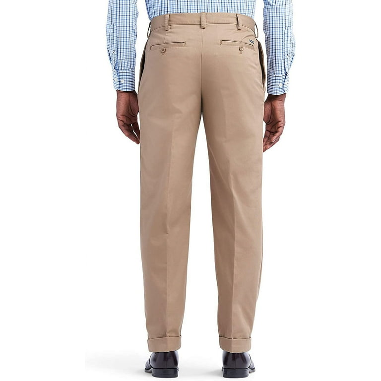 Izod chino hotsell pleated pants