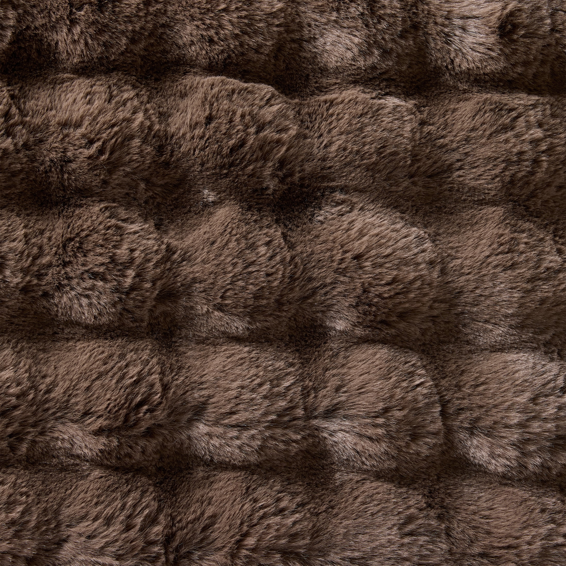 Better Homes & Gardens Brown Basket Bubble Faux Fur Throw, 50 in x 72 in
