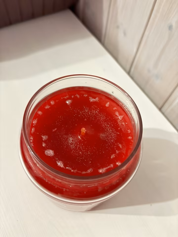thumbnail image 2 of Yankee Candle Raspberry Patch Large Original Jar Candle, 2 of 3