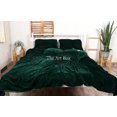 thumbnail image 5 of The Art Box Crushed Velvet Duvet Cover, Forest Green, 1Pcs Luxury Duvet Cover Winter Warm Ultra Soft Cool and Breathable Bedding Duvet Cover, Only Duvet Cover, US King, 5 of 6