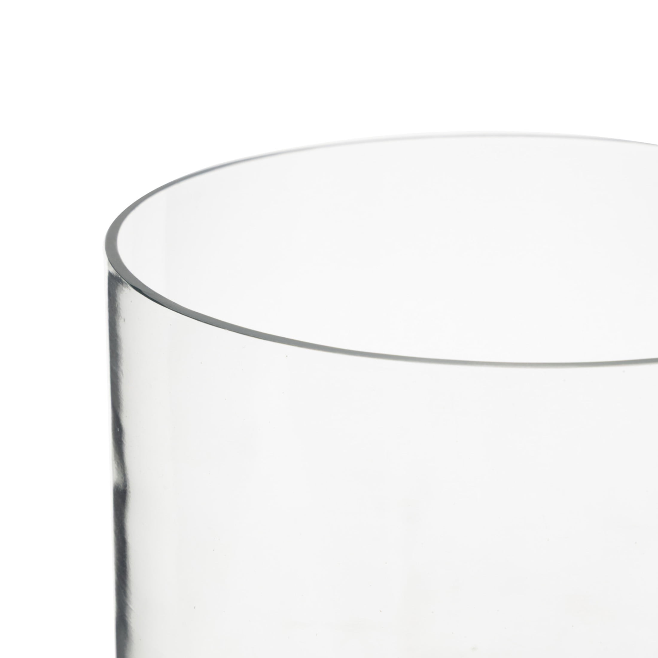 DecMode 8" Wide Glass Vase