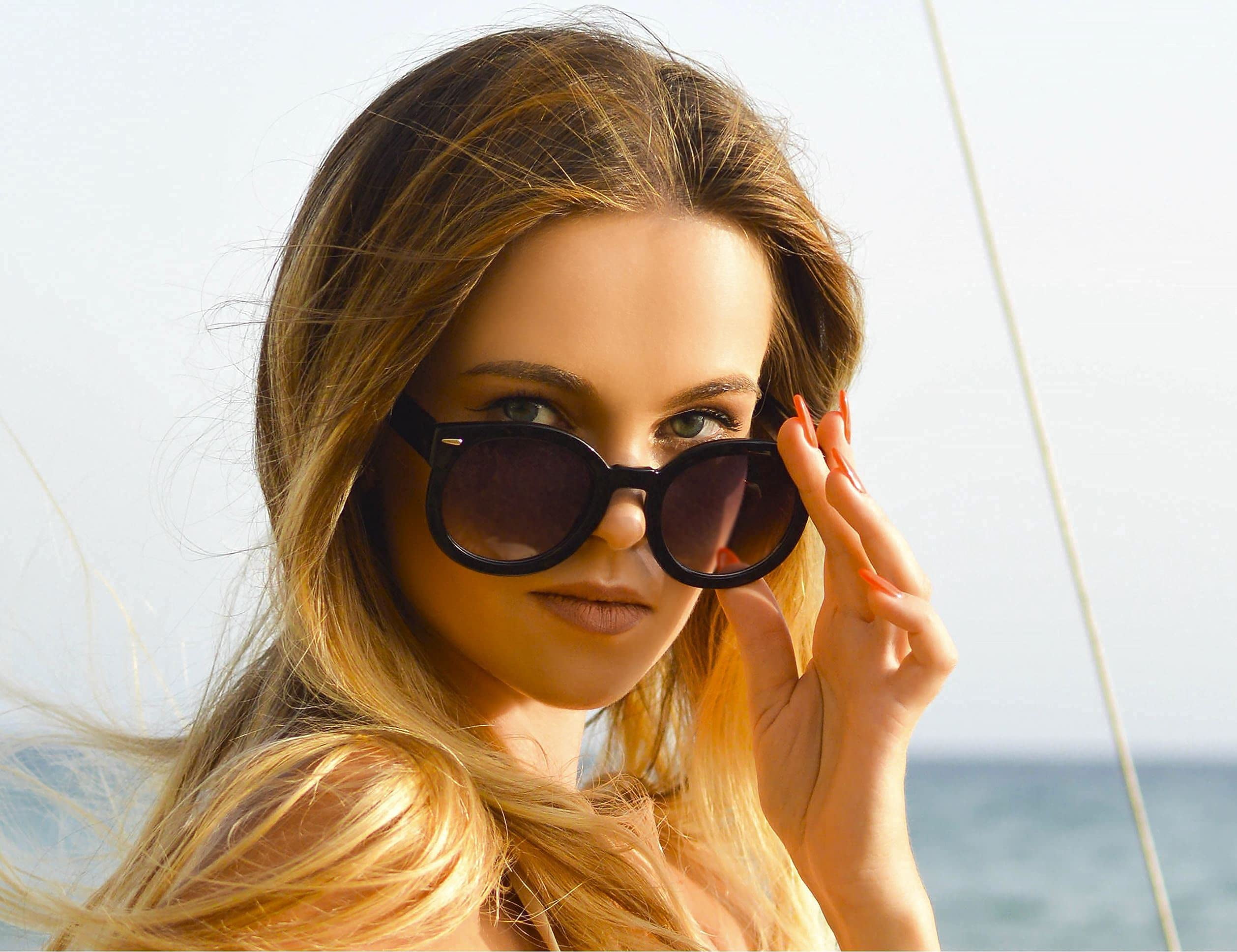 grinderPUNCH Oversized Polarized Round Adult Sunglasses Thick Glasses Frame for Female