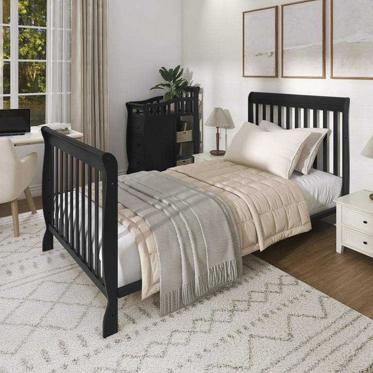 Dream On Me Jayden 4-in-1 Convertible Wood Crib with Changer