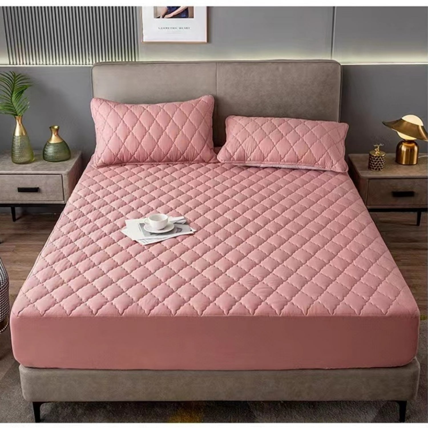 Quilted Fitted Mattress Pad Cover, 100% Waterproof Mattress Protector, Deep Pocket, Breathable & Noiseless, Soft and Comfortable