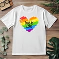 thumbnail image 3 of Playera Blanca Camiseta Unisex Estampada Corazón Amor es Amor, 3 of 4
