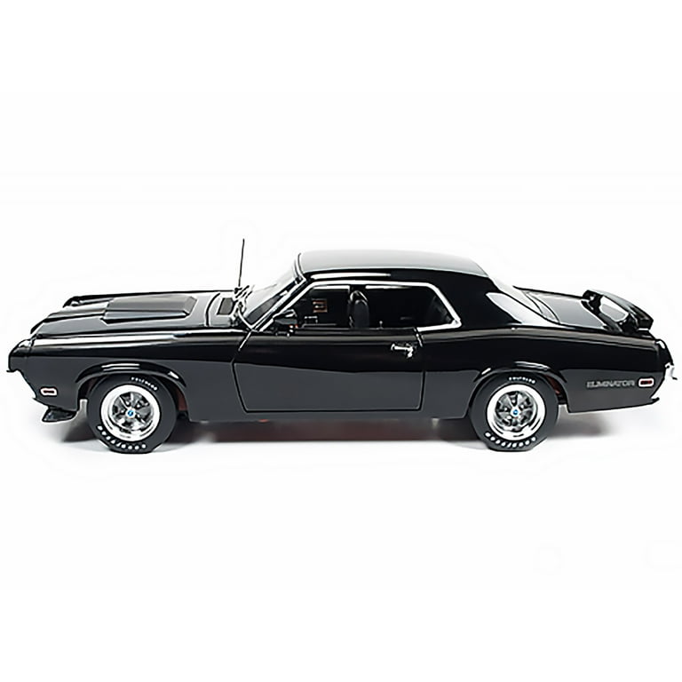 1/18 スケール1969＆1970 Cougar Eliminatorセット 1:18 1970 Mercury Cougar Eliminator, Grabber Blue, 30th