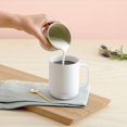 thumbnail image 3 of Ember - Tasse avec Contrôle Intelligent de la Température, Capacité de 295 ml, Blanc, 3 of 5