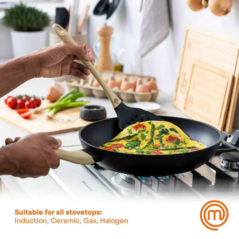 Masterchef Frying Pan with Soft-Touch Bakelite Handle 12
