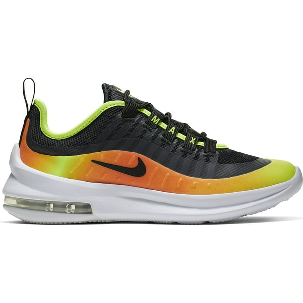 nike axis on feet