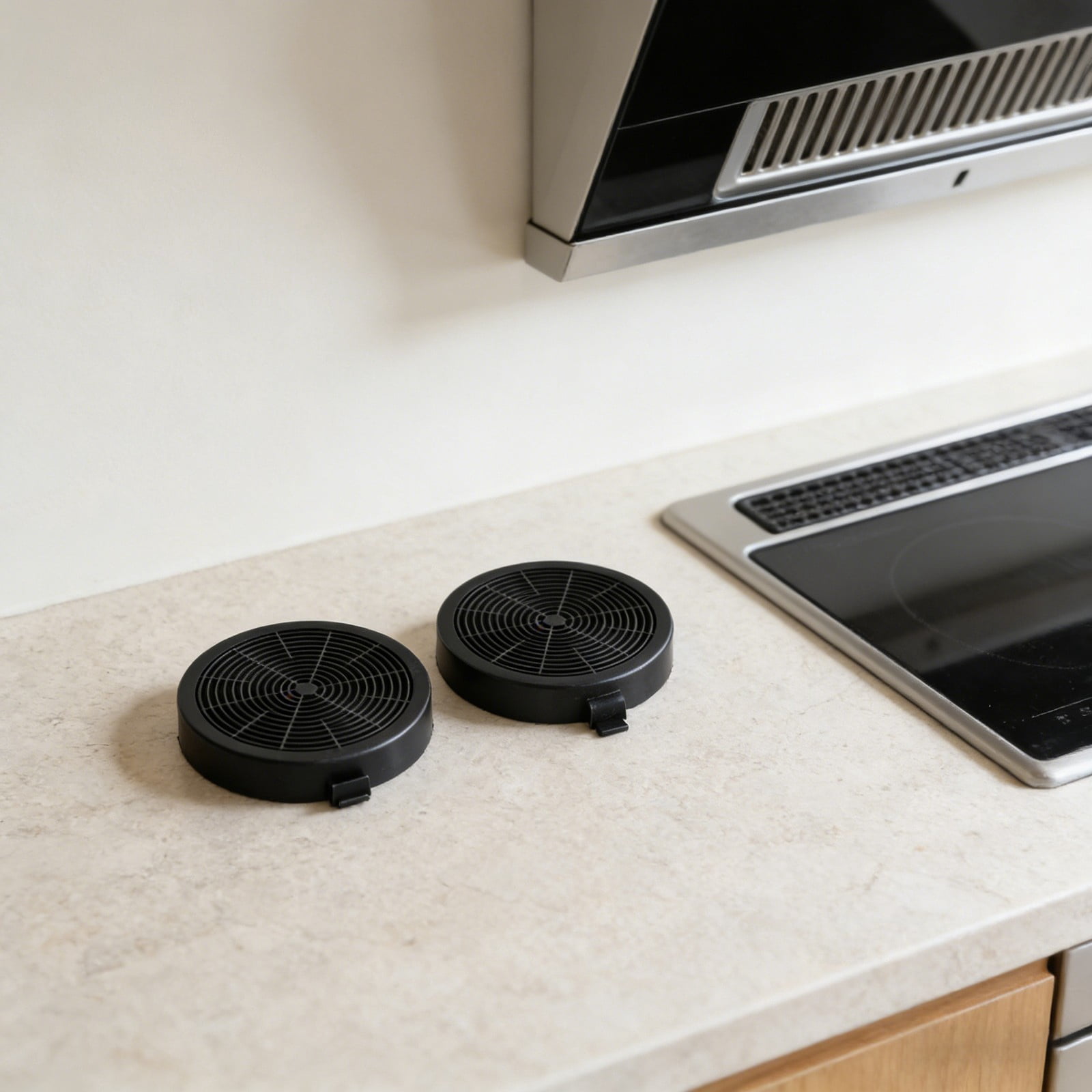 2PCS Filter Kitchen Use Range Hood Activated Carbon Filter 114*114*20MM