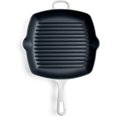 thumbnail image 2 of Chuck Hughes Poêle-Gril Carrée en Fonte 26 cm – Poêle de Gril Intérieure Robuste pour Viande, Poisson et Légumes, Surface Antiadhésive Assaisonnée, Répartition Uniforme de la Chaleur, Va au Four et sur la Cuisinière (Blanc Oie des Neiges), 2 of 2