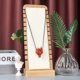 thumbnail image 4 of Red Jasper Crystal Fox Colgante 1.6 Pulgadas Fox Head Tallado a mano Collar de piedras preciosas Curación Estatua de cristal Animal Estatua coleccionable con caja de regalo, 4 of 4