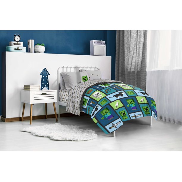 Minecraft Green Blue Collage Kids Bed In A Bag Bedding Set W Reversible Comforter Walmart Com Walmart Com