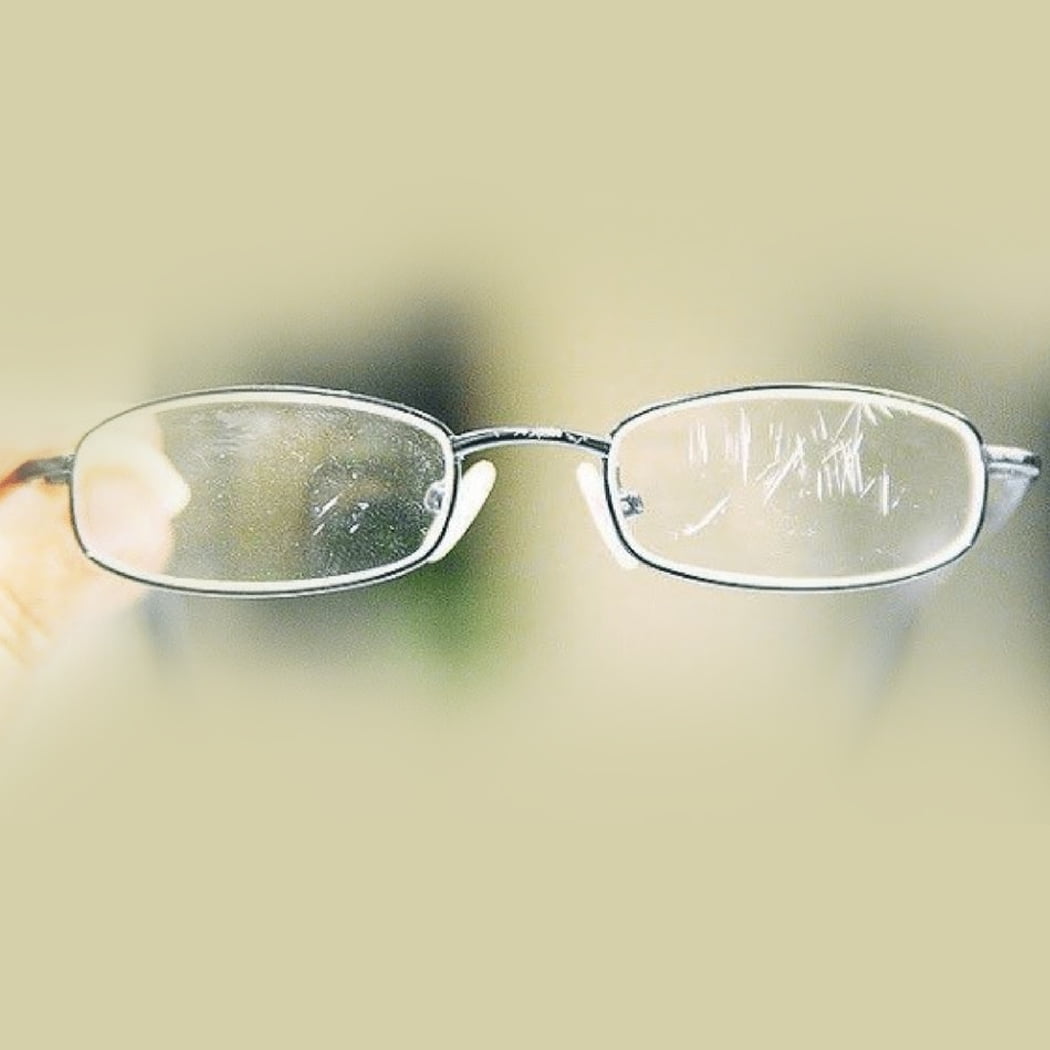 Lens Buff Eyeglass Scratch Remover, Black